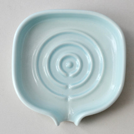 Self-Draining Porcelain Soap Dish
