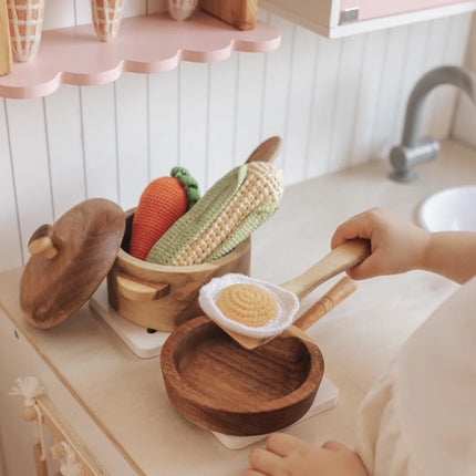 QToys Australia (USA) MAHOGANY PAN & POT SET