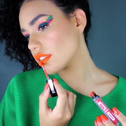 SG So Edgy Deep eyeliner 16