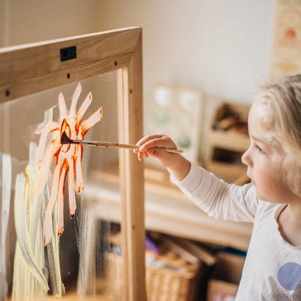 QToys Australia (USA) Toddler Perspex Easel