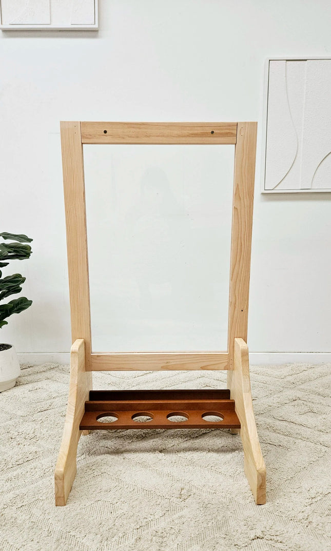 QToys Australia (USA) Toddler Perspex Easel
